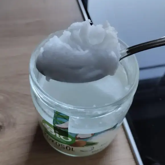 Kokosöl zum Ölziehen